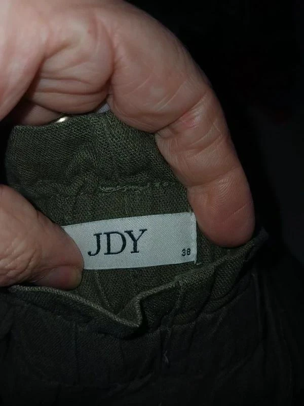 Short kaki de lin marca JDY tamanho 38 novo – photo 8
